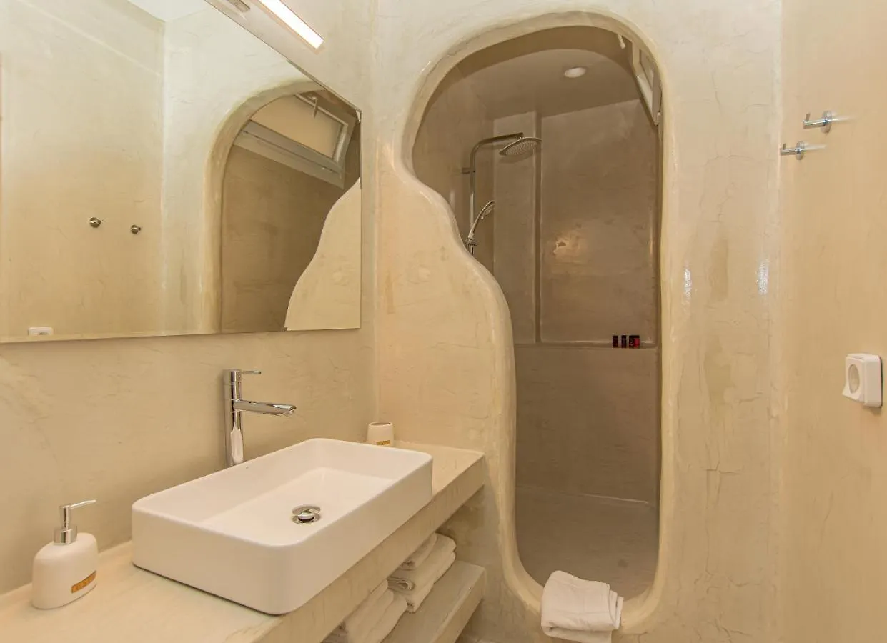 アパートホテル Crystal Suites Mykonos Town