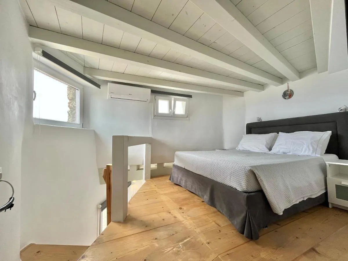Crystal Suites Mykonos Town