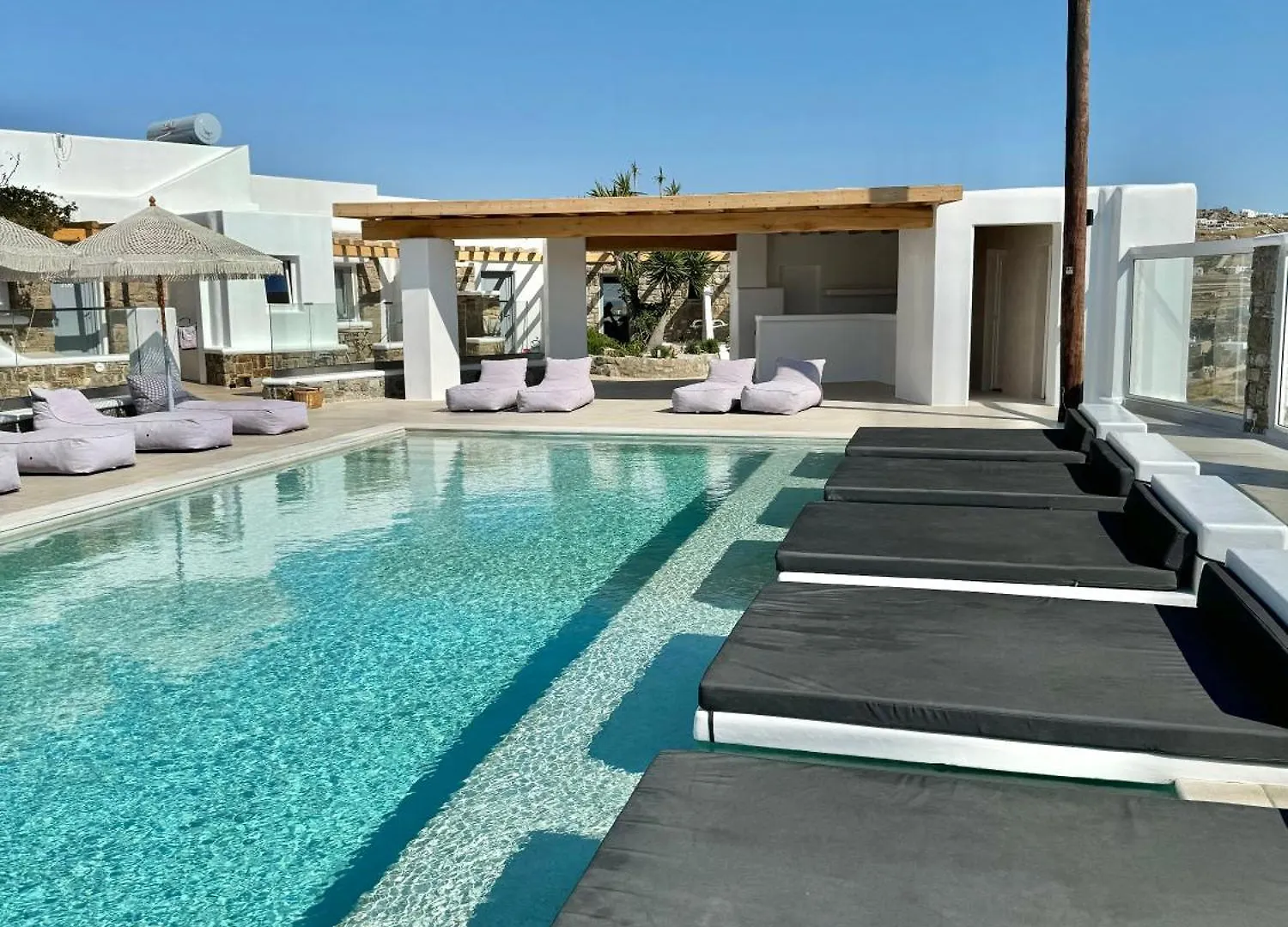 ** Aparthotel Crystal Suites Mykonos Town Greece